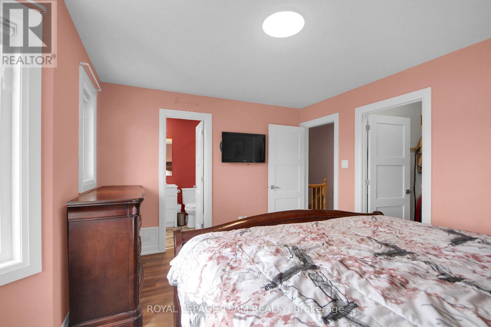 18 Longshire Circle, Ottawa, Ontario  K2J 4K7 - Photo 16 - X13089144