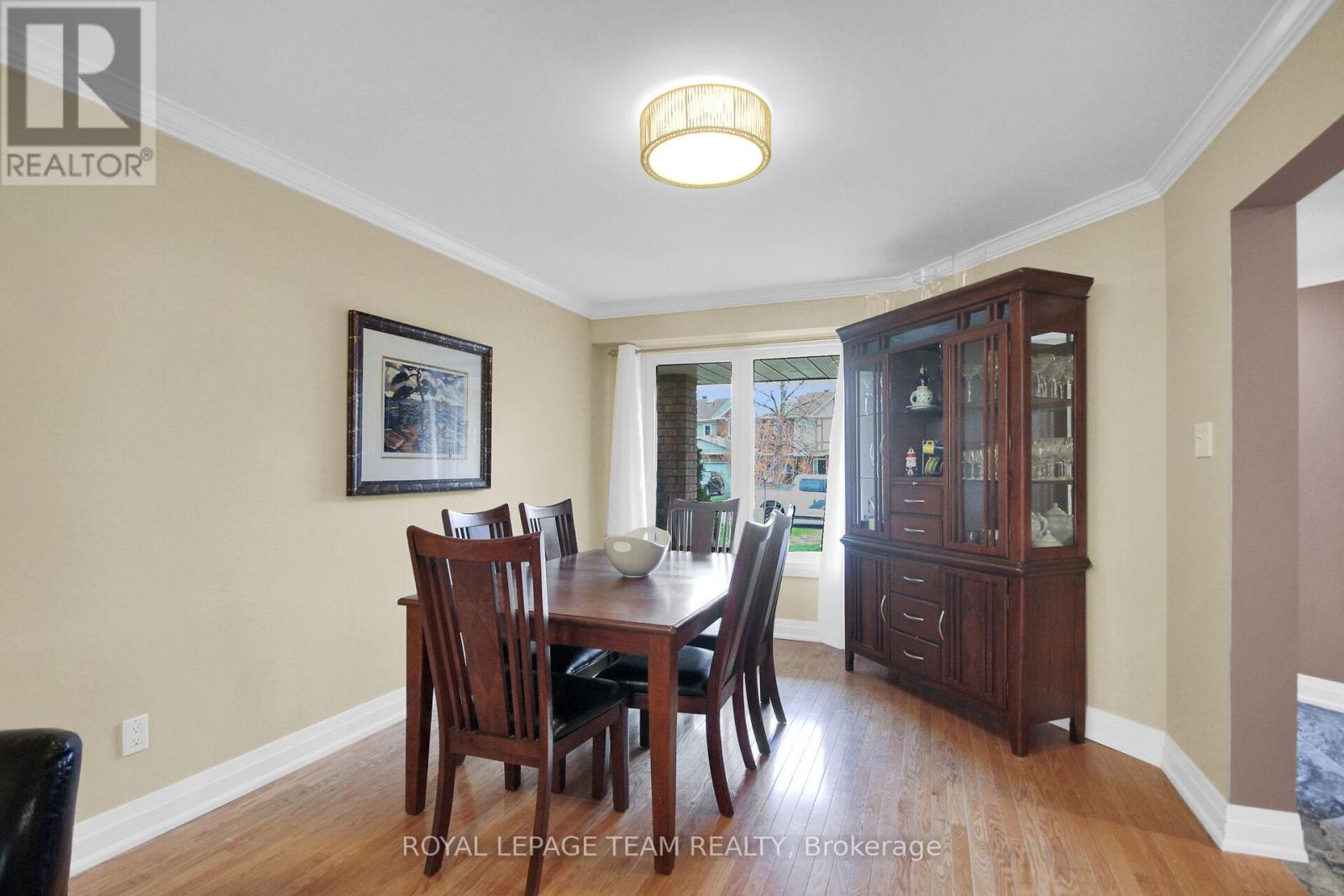 18 Longshire Circle, Ottawa, Ontario  K2J 4K7 - Photo 5 - X13089144