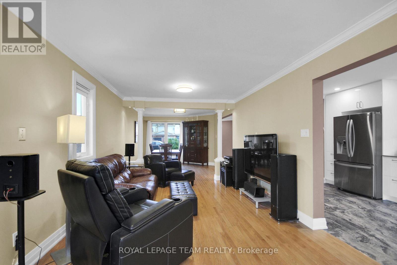 18 Longshire Circle, Ottawa, Ontario  K2J 4K7 - Photo 8 - X13089144