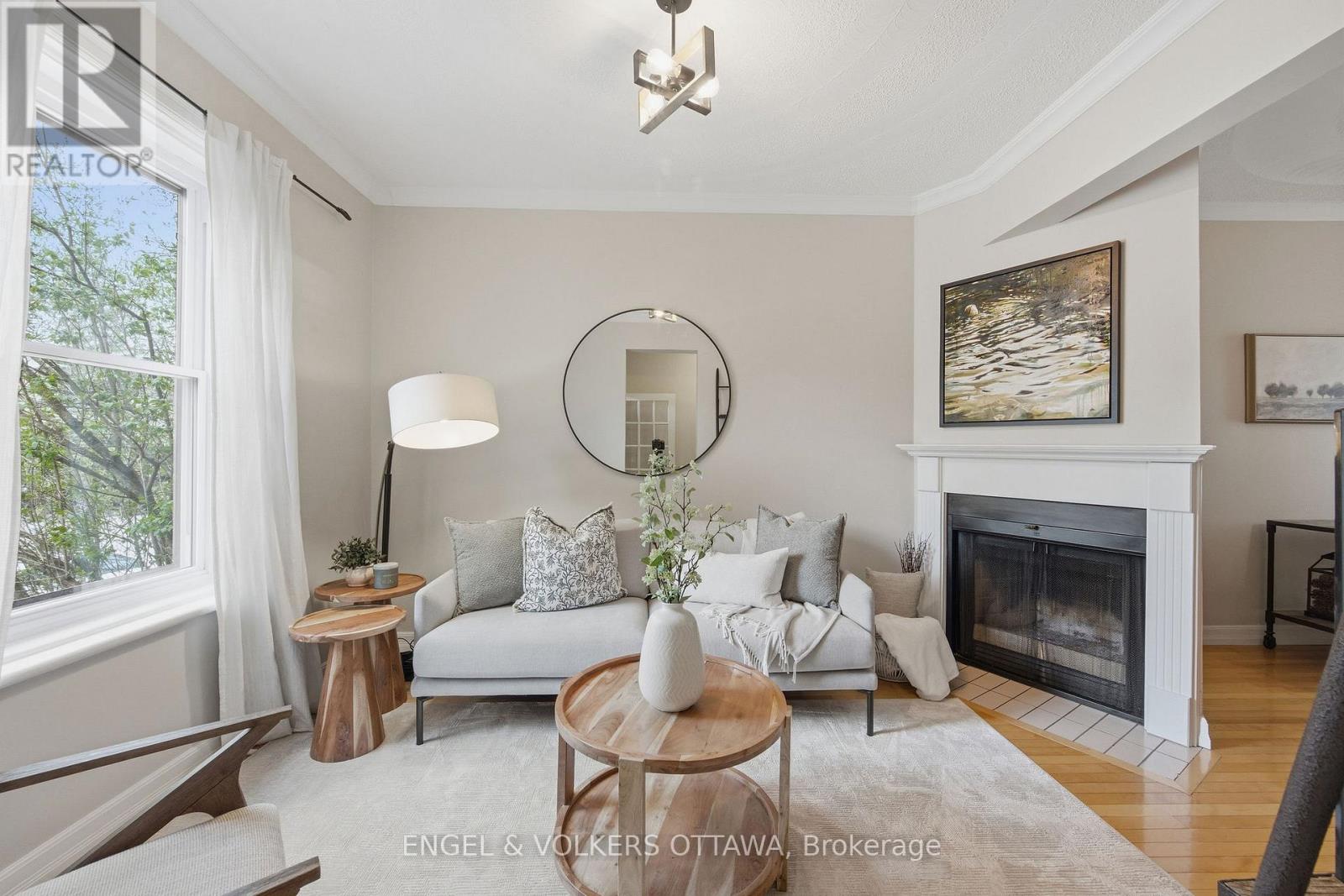 107 Rochester Street, Ottawa, Ontario  K1R 7L9 - Photo 4 - X13089228
