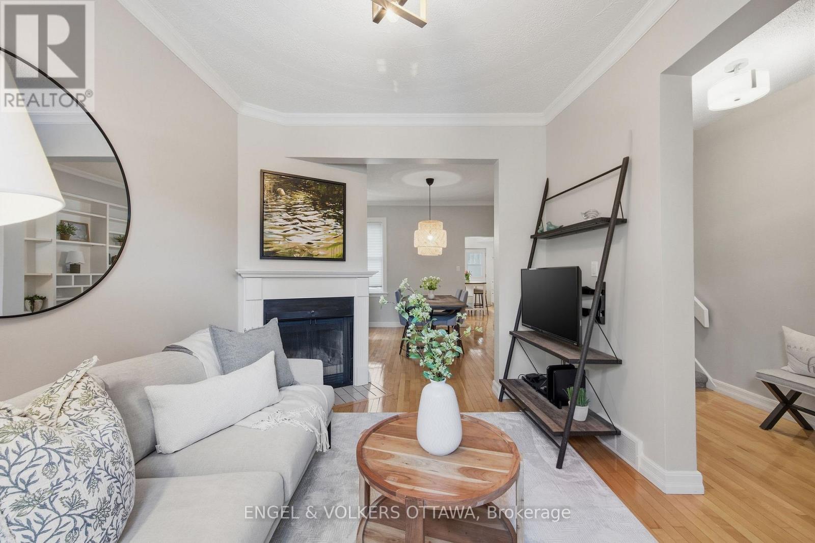 107 Rochester Street, Ottawa, Ontario  K1R 7L9 - Photo 5 - X13089228