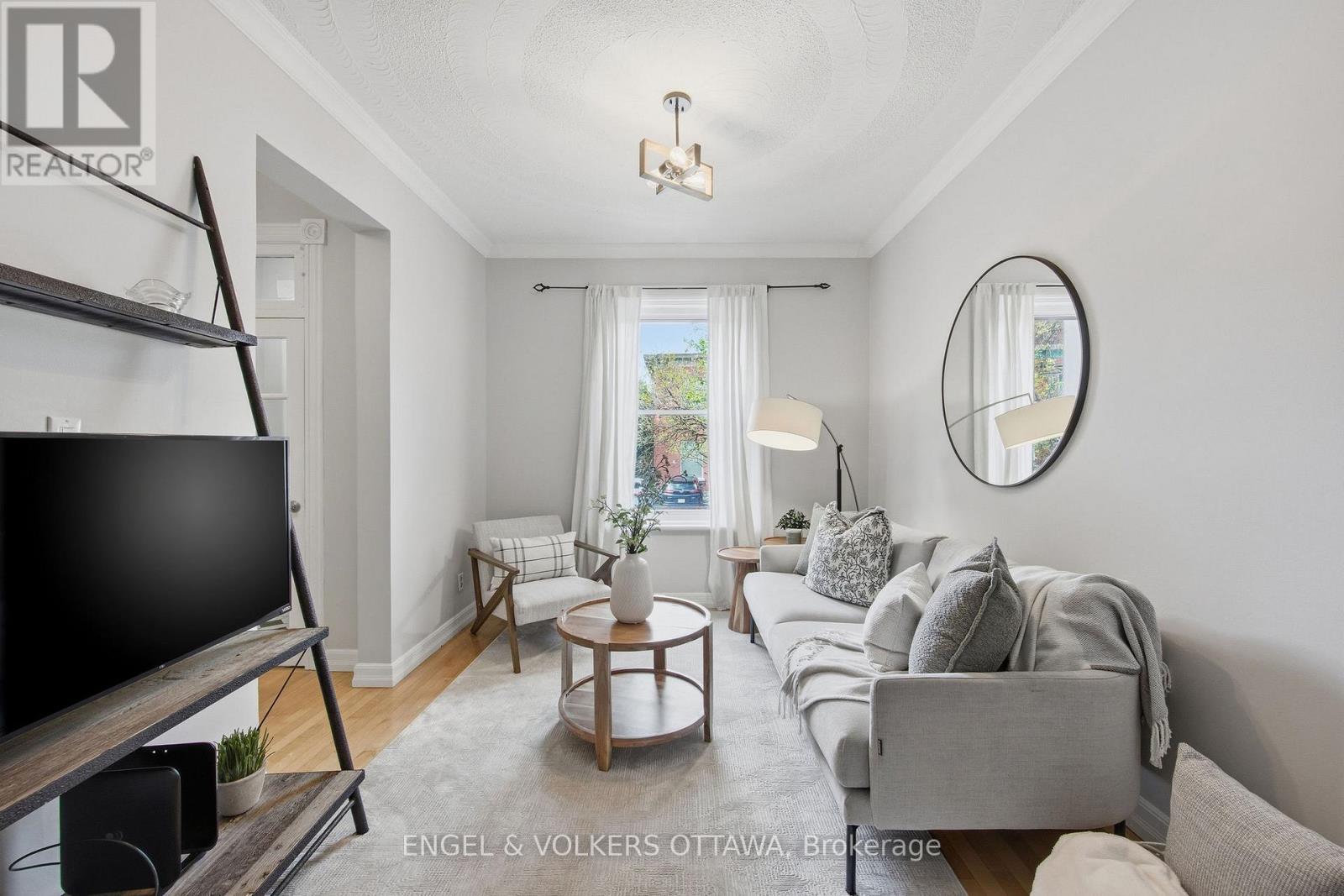 107 Rochester Street, Ottawa, Ontario  K1R 7L9 - Photo 7 - X13089228