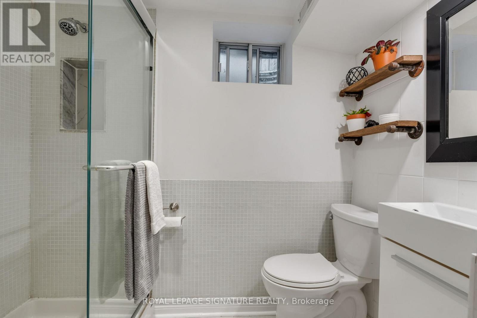 166 Broadview Avenue, Toronto, Ontario  M4M 2G5 - Photo 40 - E13088848