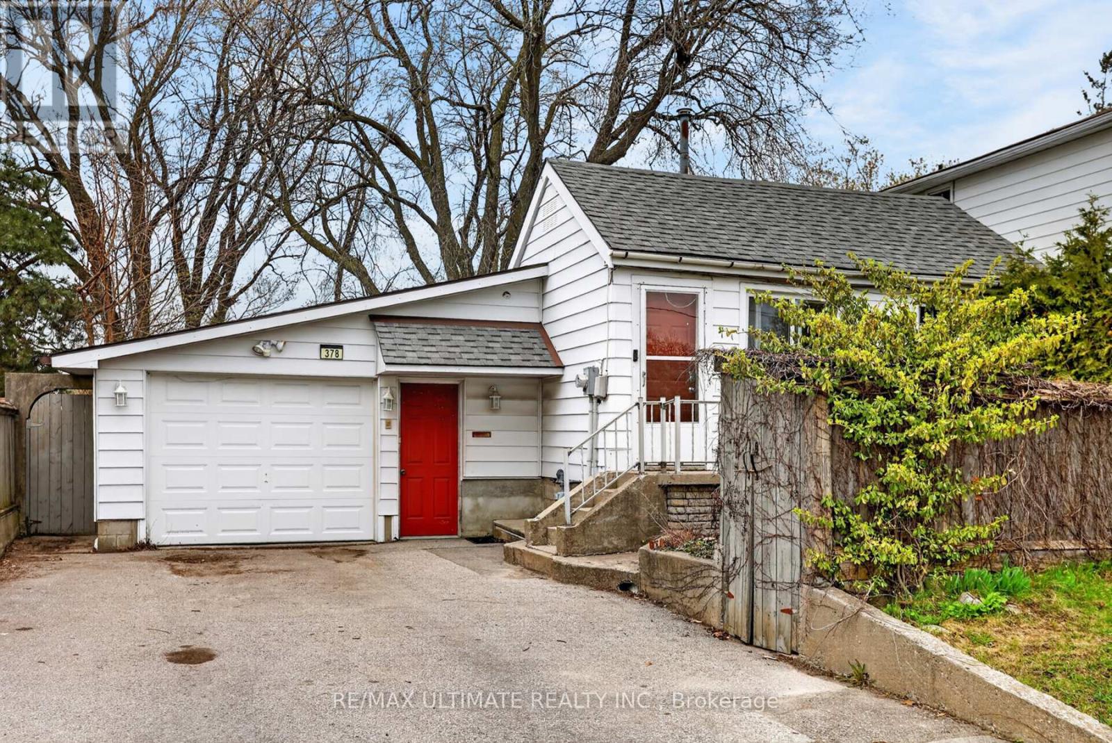 378 Kennedy Road, Toronto, Ontario  M1K 2A5 - Photo 2 - E13089218
