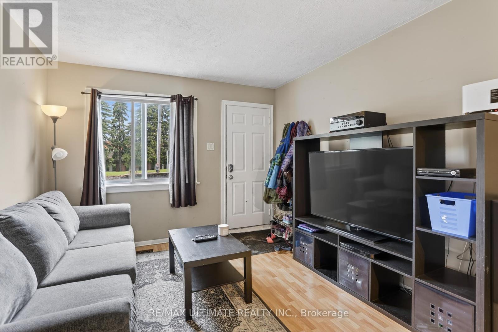 378 Kennedy Road, Toronto, Ontario  M1K 2A5 - Photo 5 - E13089218
