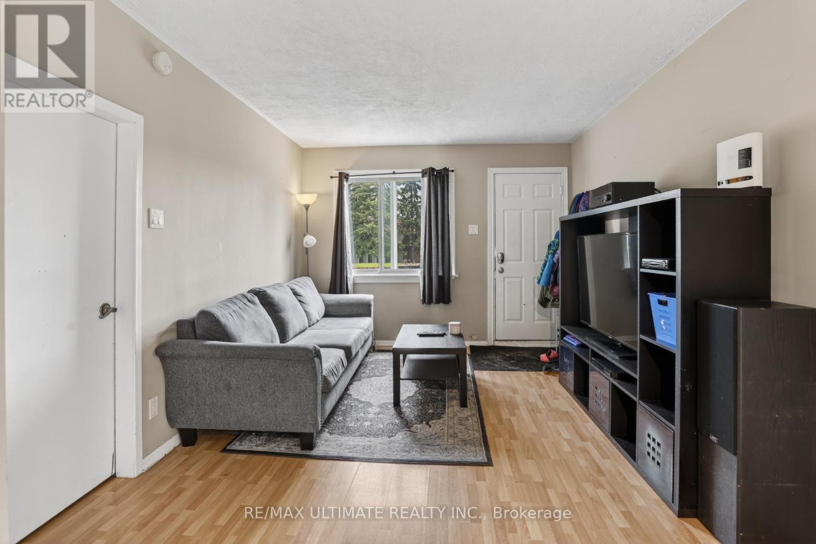 378 Kennedy Road, Toronto, Ontario  M1K 2A5 - Photo 6 - E13089218