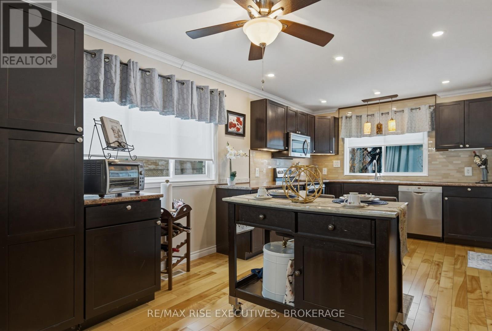 526 Canterbury Crescent, Kingston, Ontario  K7M 6X1 - Photo 12 - X13089168
