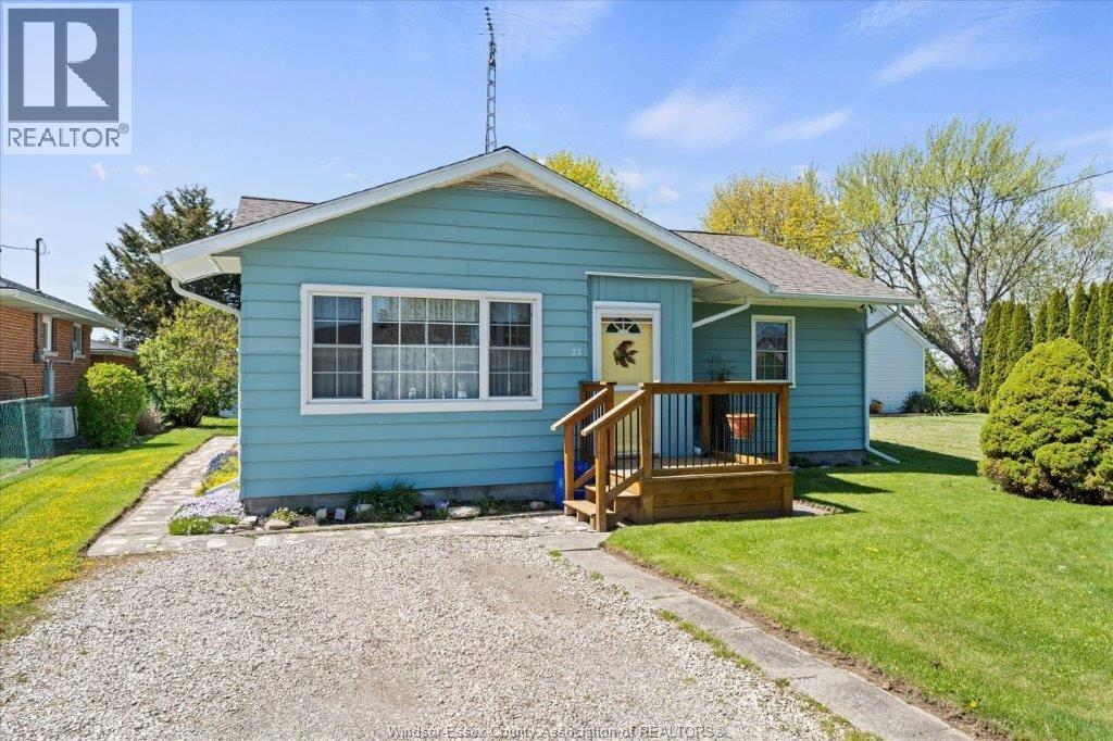 73 Pulley Road, Leamington, Ontario  N0P 2P0 - Photo 3 - 26010225