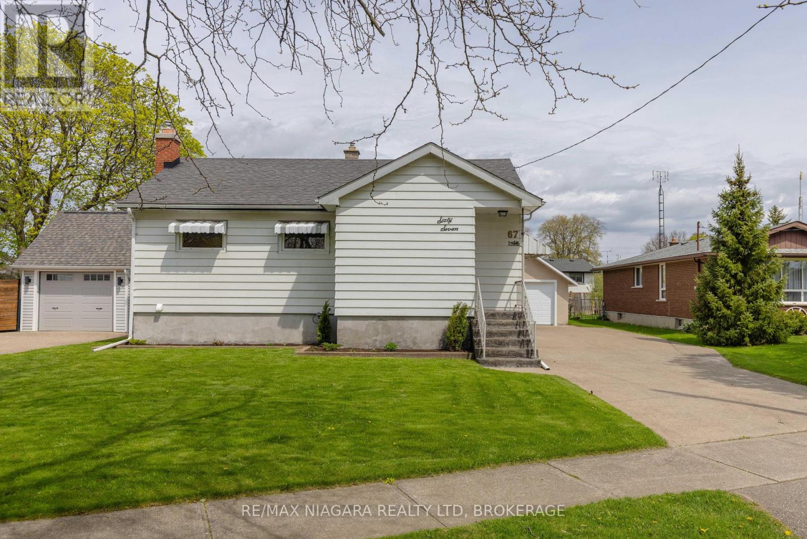 67 Glen Park Road, St. Catharines, Ontario  L2N 3E5 - Photo 2 - X12866278