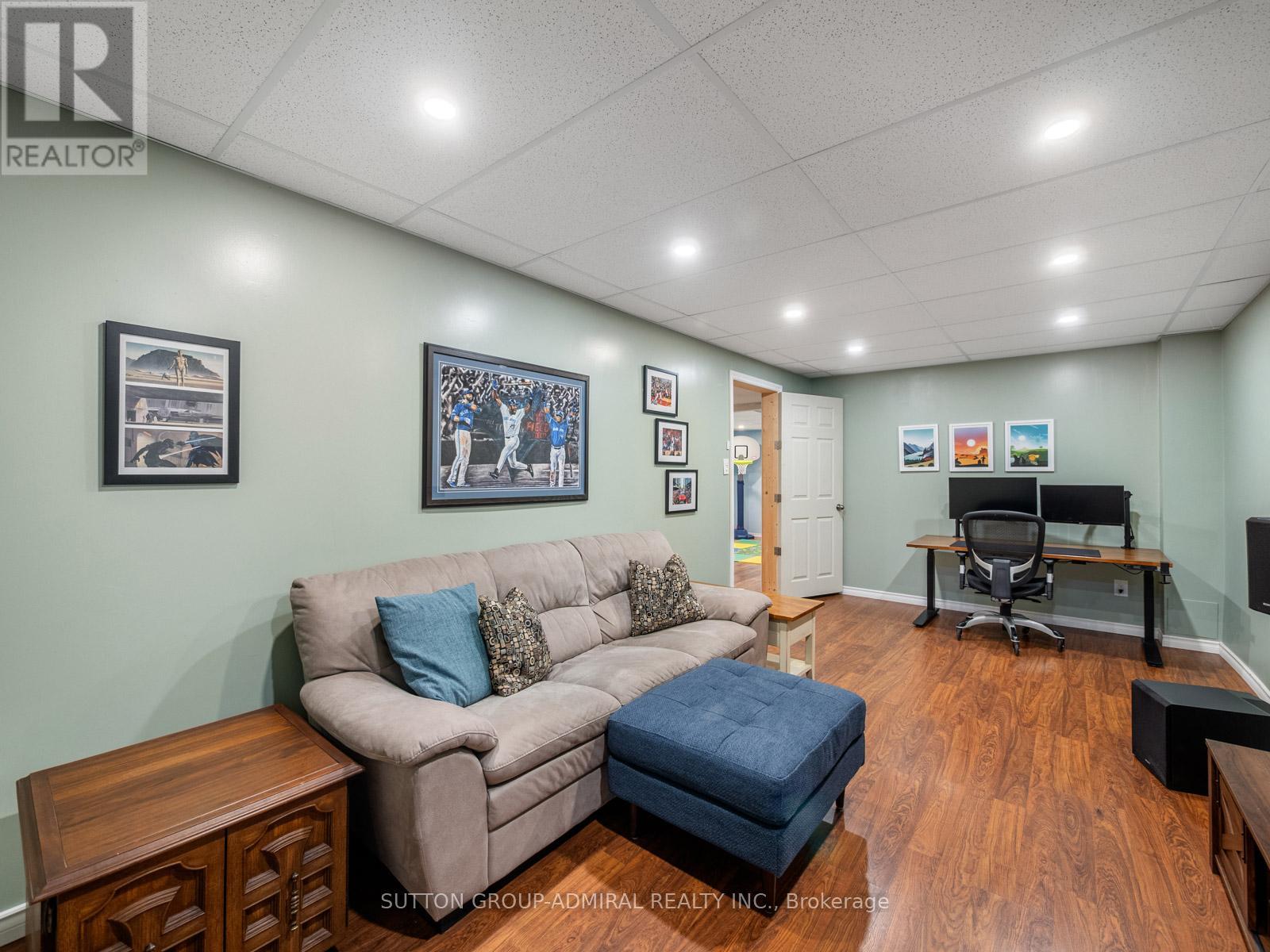52 Longview Drive, Bradford West Gwillimbury, Ontario  L3Z 2H3 - Photo 34 - N13088876