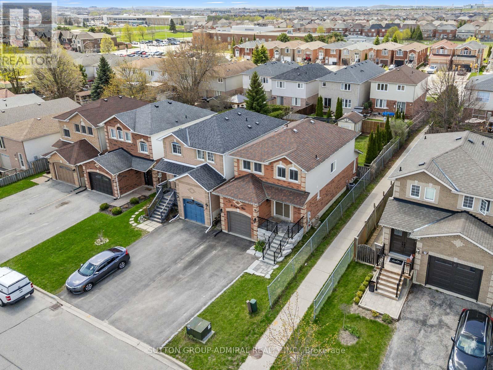 52 Longview Drive, Bradford West Gwillimbury, Ontario  L3Z 2H3 - Photo 44 - N13088876