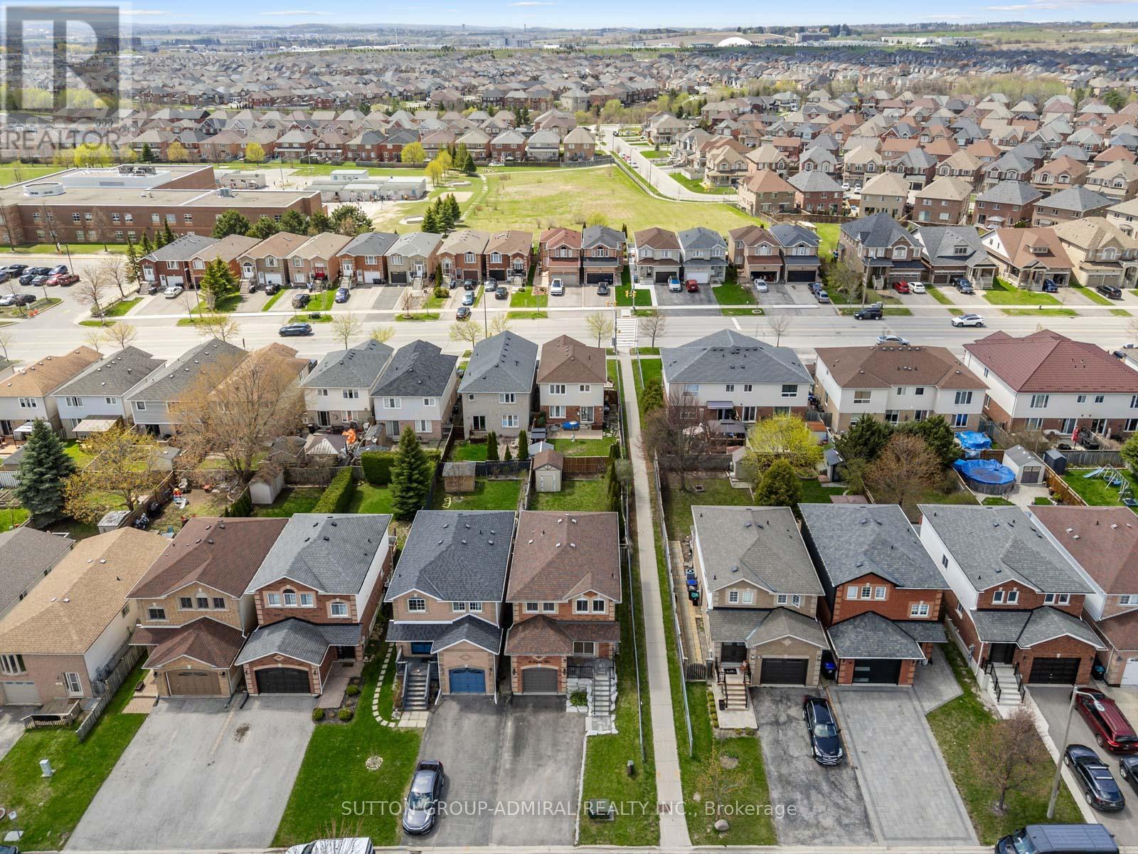 52 Longview Drive, Bradford West Gwillimbury, Ontario  L3Z 2H3 - Photo 48 - N13088876
