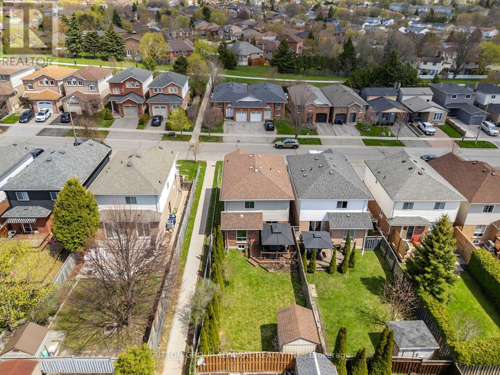 52 Longview Drive, Bradford West Gwillimbury, Ontario  L3Z 2H3 - Photo 49 - N13088876
