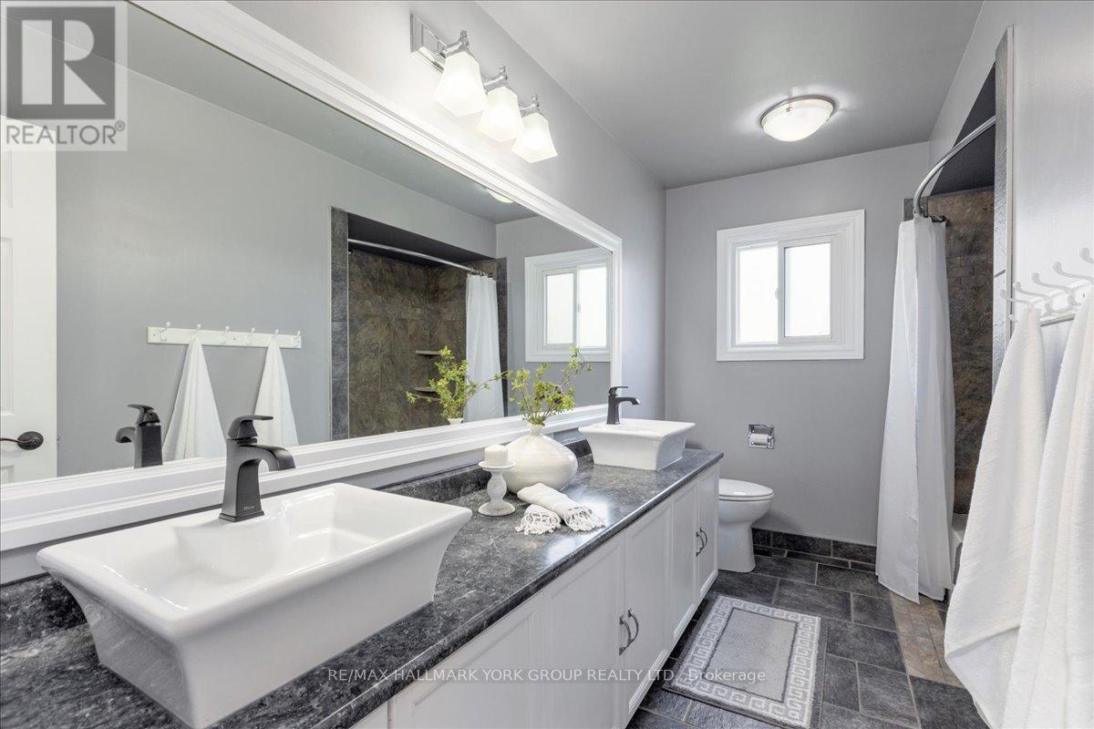 20 Sunbird Boulevard, Georgina, Ontario  L4P 3R9 - Photo 23 - N13089054