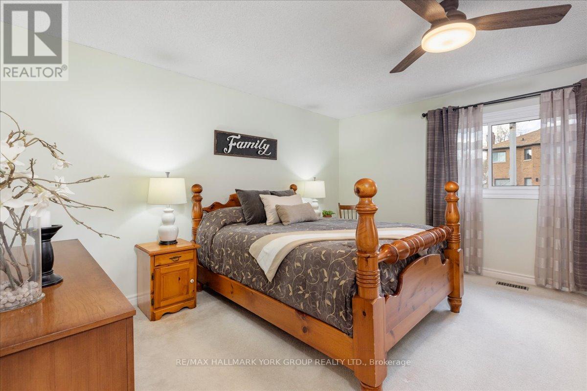 20 Sunbird Boulevard, Georgina, Ontario  L4P 3R9 - Photo 25 - N13089054