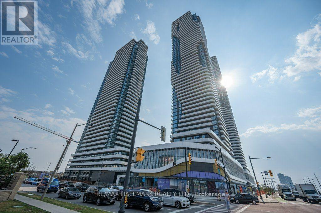 2710 - 28 INTERCHANGE WAY, Vaughan, Ontario