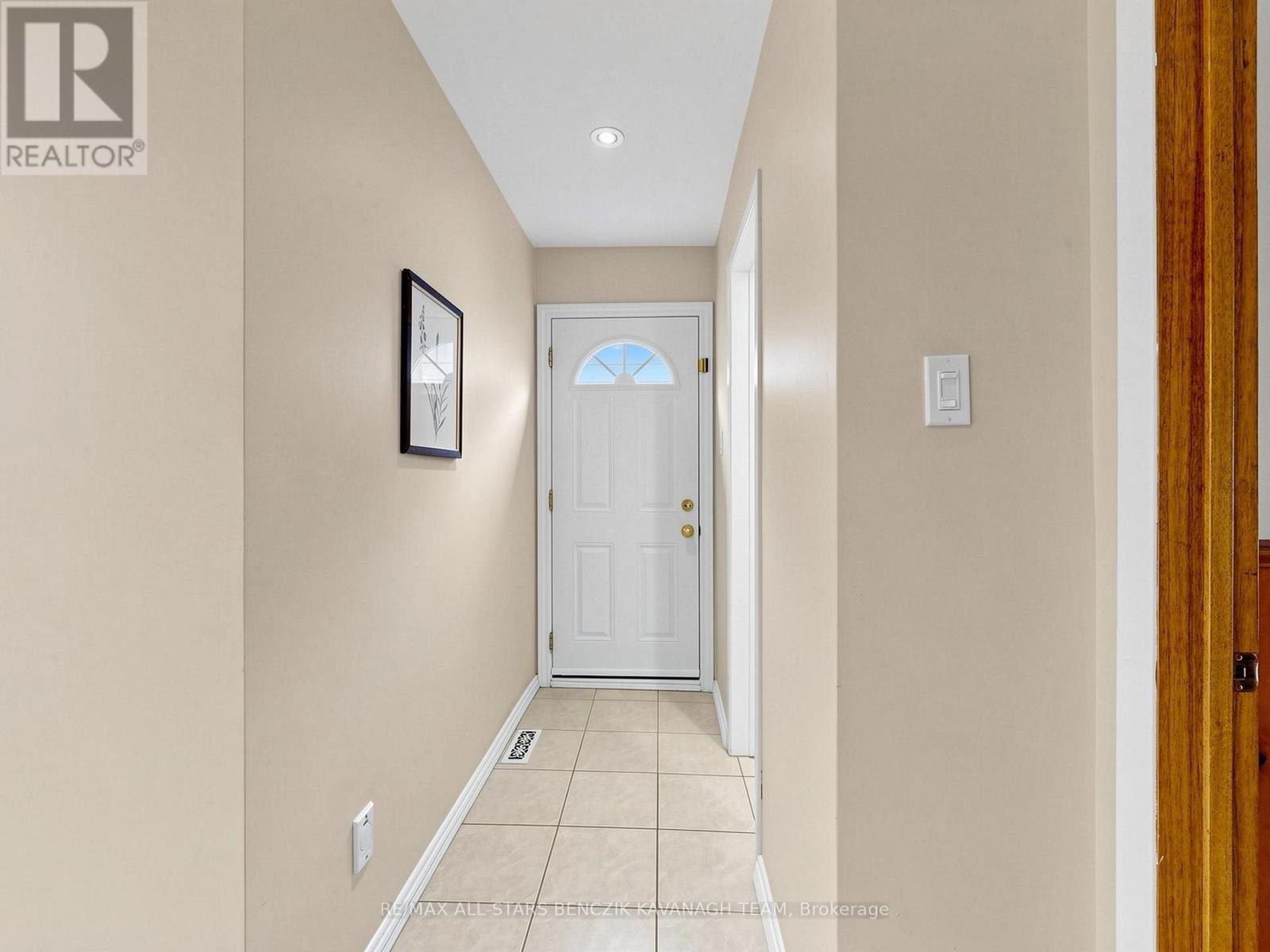 32 Pringle Avenue, Markham, Ontario  L3P 2P4 - Photo 13 - N13089226