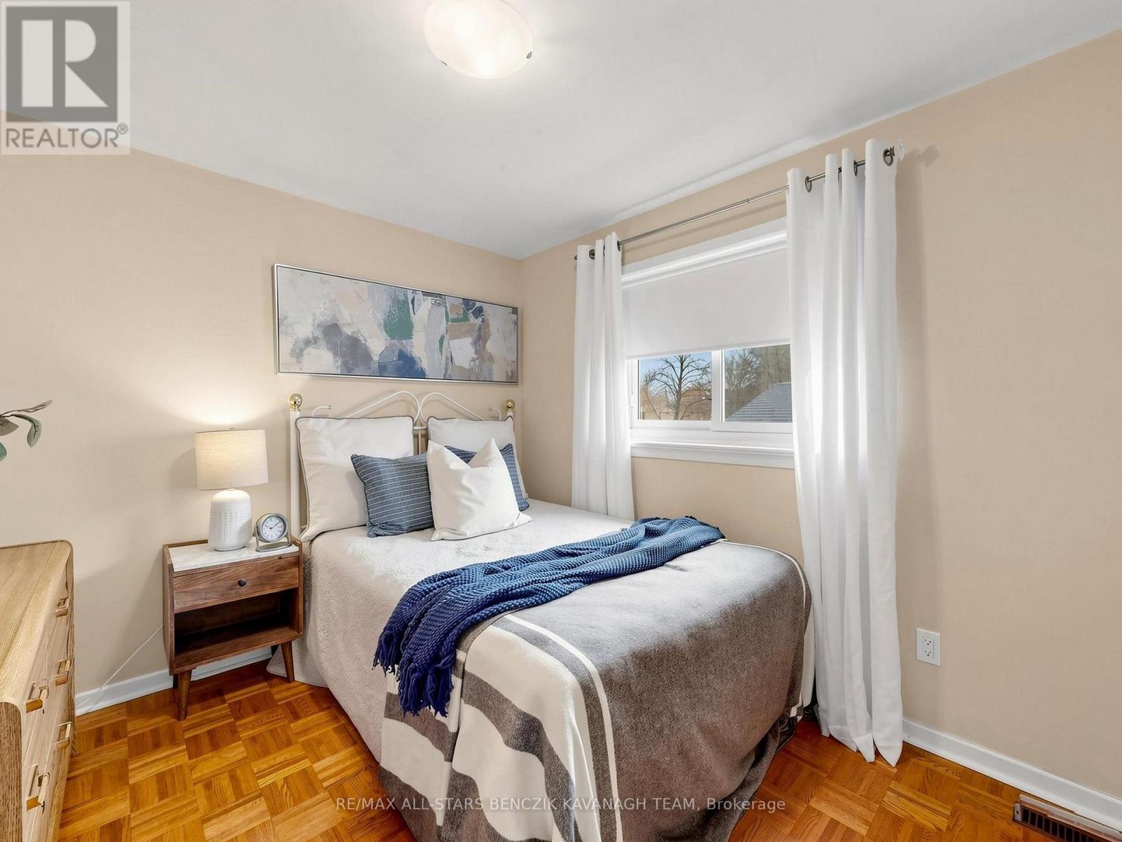 32 Pringle Avenue, Markham, Ontario  L3P 2P4 - Photo 17 - N13089226