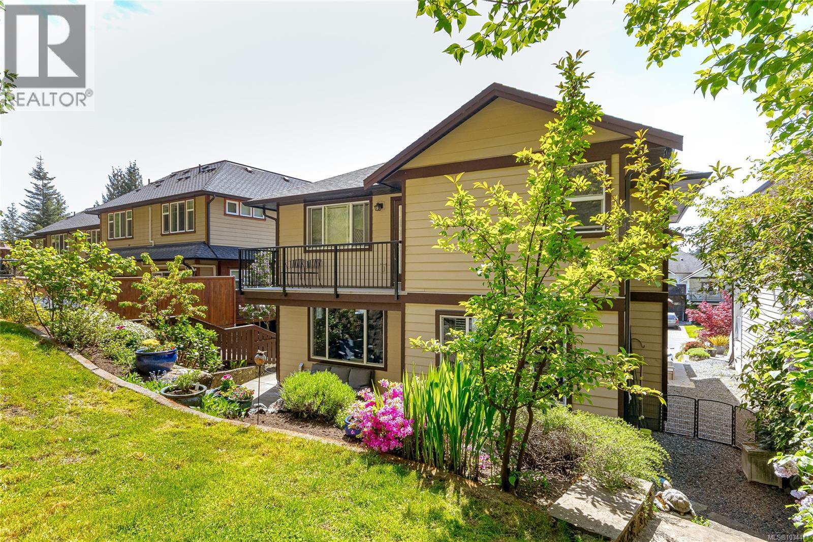 648 Granrose Terr, Colwood, British Columbia  V9C 4M3 - Photo 3 - 1034471