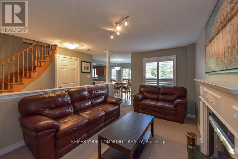 110 Ruffet Drive, Barrie, Ontario  L4N 0N6 - Photo 3 - S13088828
