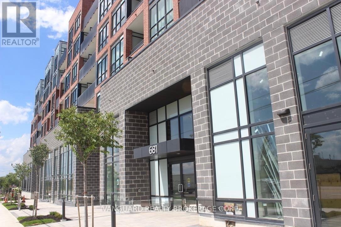 425 - 681 Yonge Street, Barrie, Ontario  L4N 4E8 - Photo 2 - S13088940