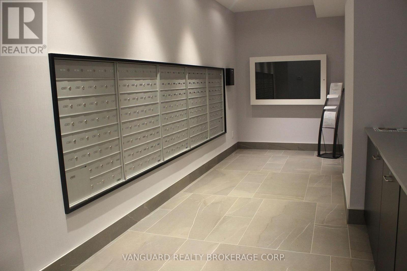 425 - 681 Yonge Street, Barrie, Ontario  L4N 4E8 - Photo 27 - S13088940