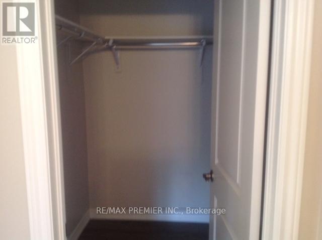36a 48th Street S, Wasaga Beach, Ontario  L9Z 1Y3 - Photo 2 - S13088970