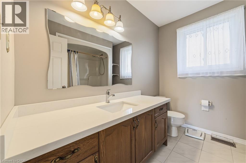 39 Valera Drive, Stoney Creek, Ontario  L8E 4X7 - Photo 28 - 40827601