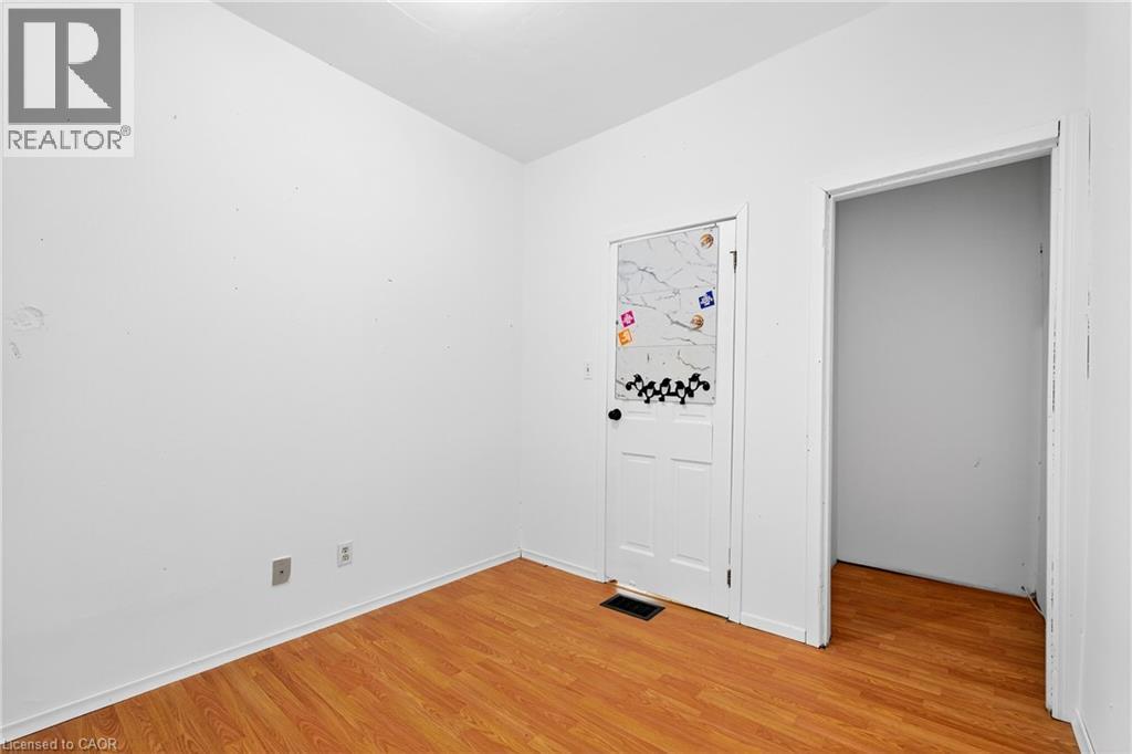 70a Ainslie Street S, Cambridge, Ontario  N1R 3K5 - Photo 10 - 40827543