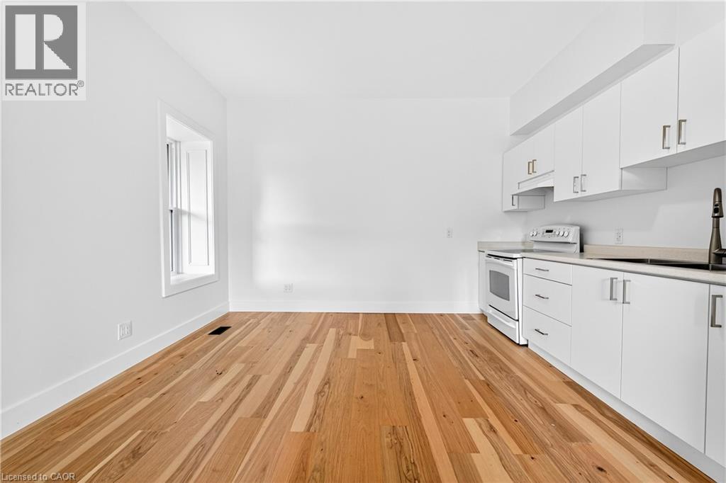 70a Ainslie Street S, Cambridge, Ontario  N1R 3K5 - Photo 5 - 40827543