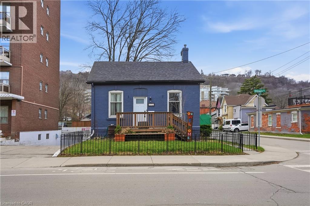 172 Stinson Street, Hamilton, Ontario  L8N 1S9 - Photo 2 - 40823310