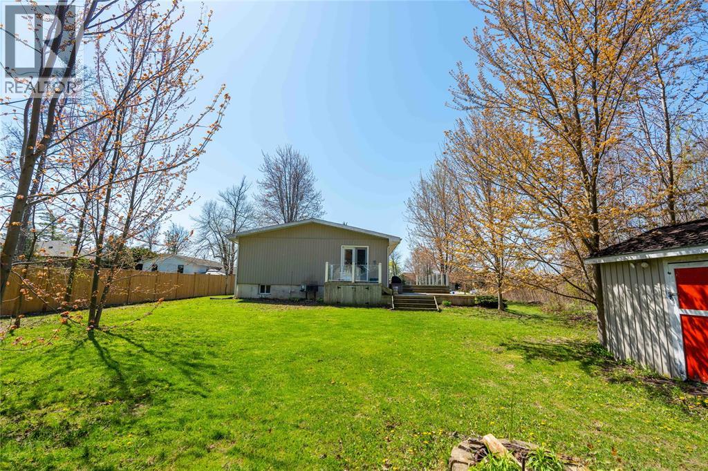 4090 Collingwood Street, Plympton-Wyoming, Ontario  N0N 1J6 - Photo 38 - 26010217
