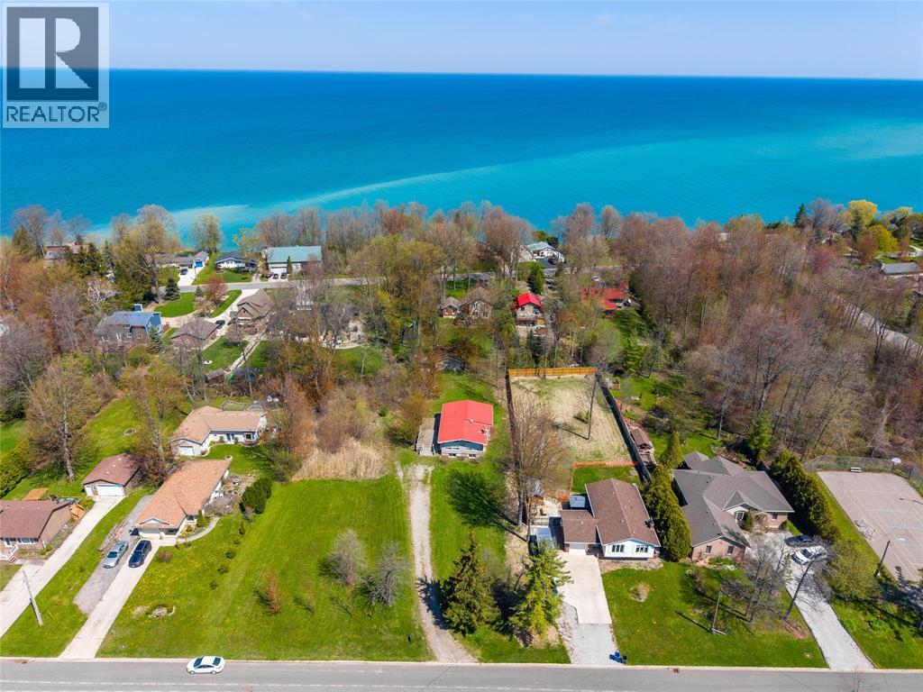 4090 Collingwood Street, Plympton-Wyoming, Ontario  N0N 1J6 - Photo 42 - 26010217