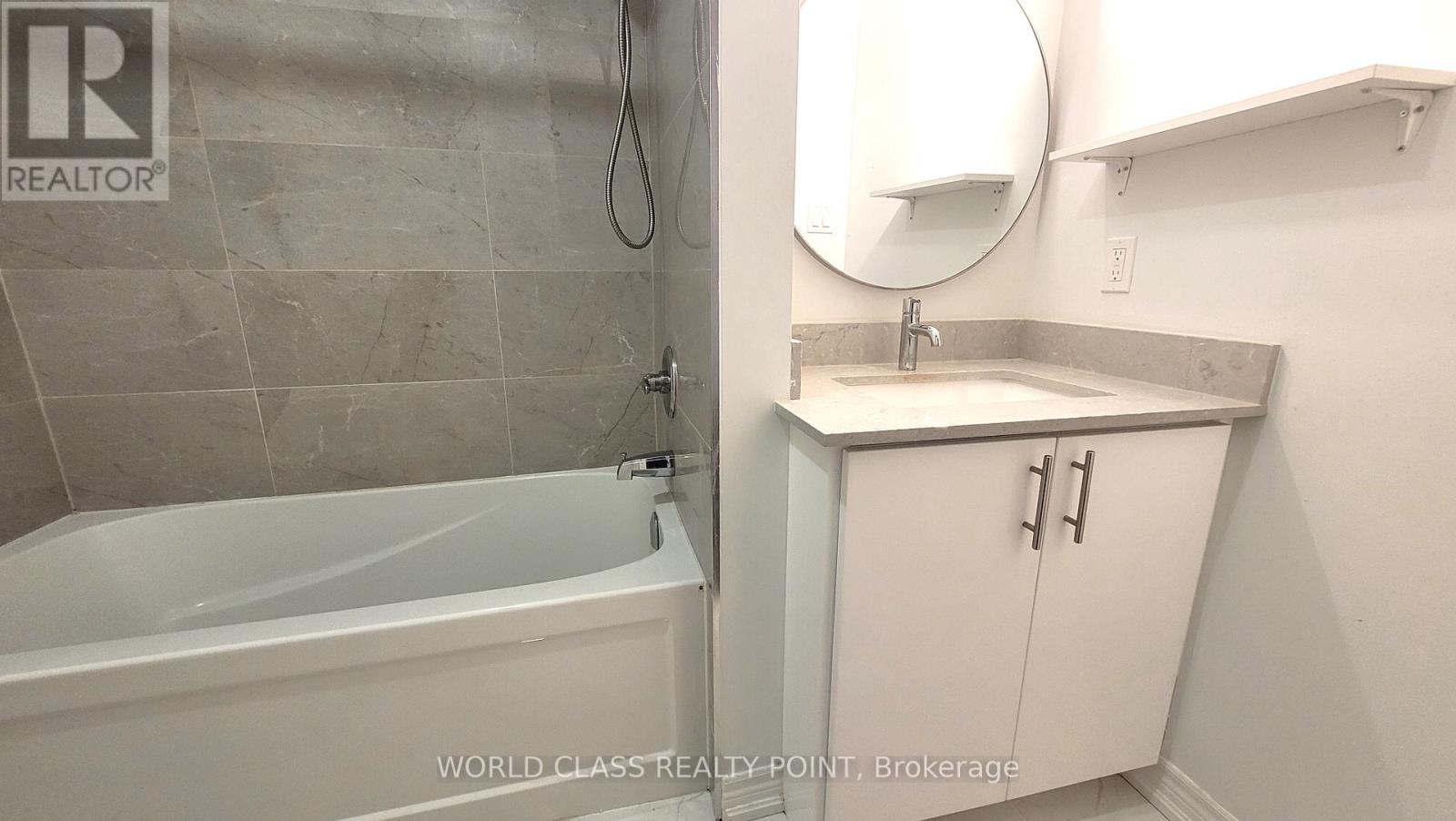 212 - 370 Hopewell Avenue, Toronto, Ontario  M6E 2S2 - Photo 28 - W13038746