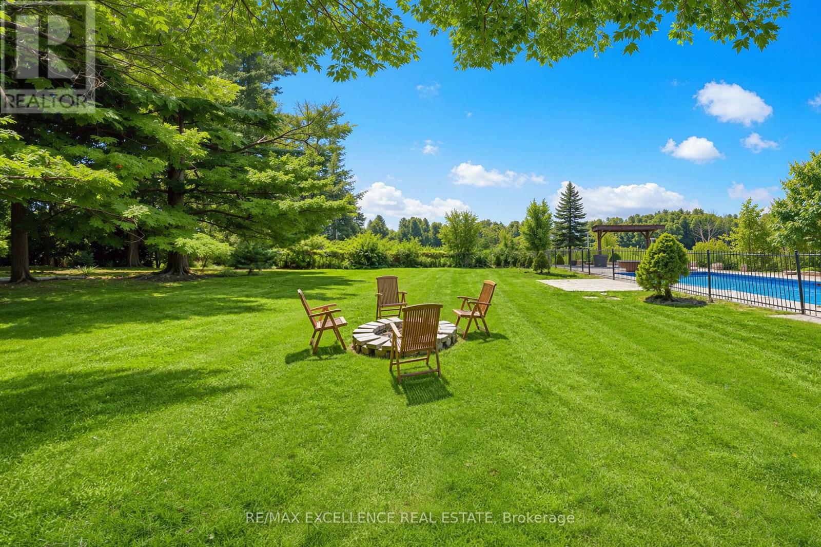 14812 Centreville Creek Road, Caledon, Ontario  L7C 3B1 - Photo 15 - W13085564