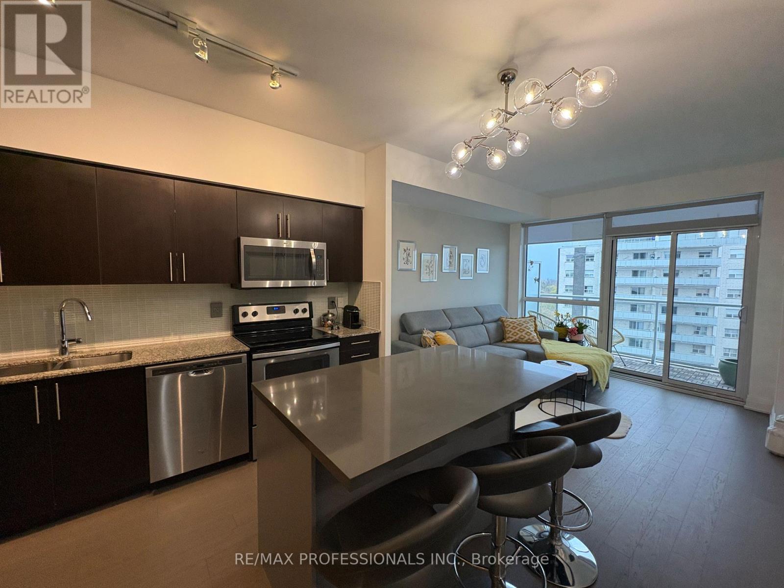 708 - 55 Speers Road, Oakville, Ontario  L6K 0H9 - Photo 4 - W13088676