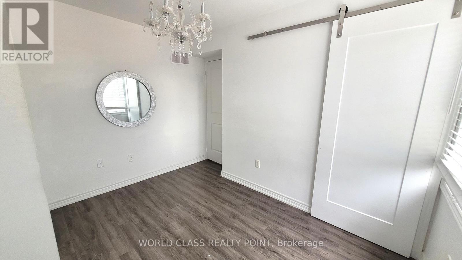 212 - 370 Hopewell Avenue, Toronto, Ontario  M6E 2S2 - Photo 21 - W13038746