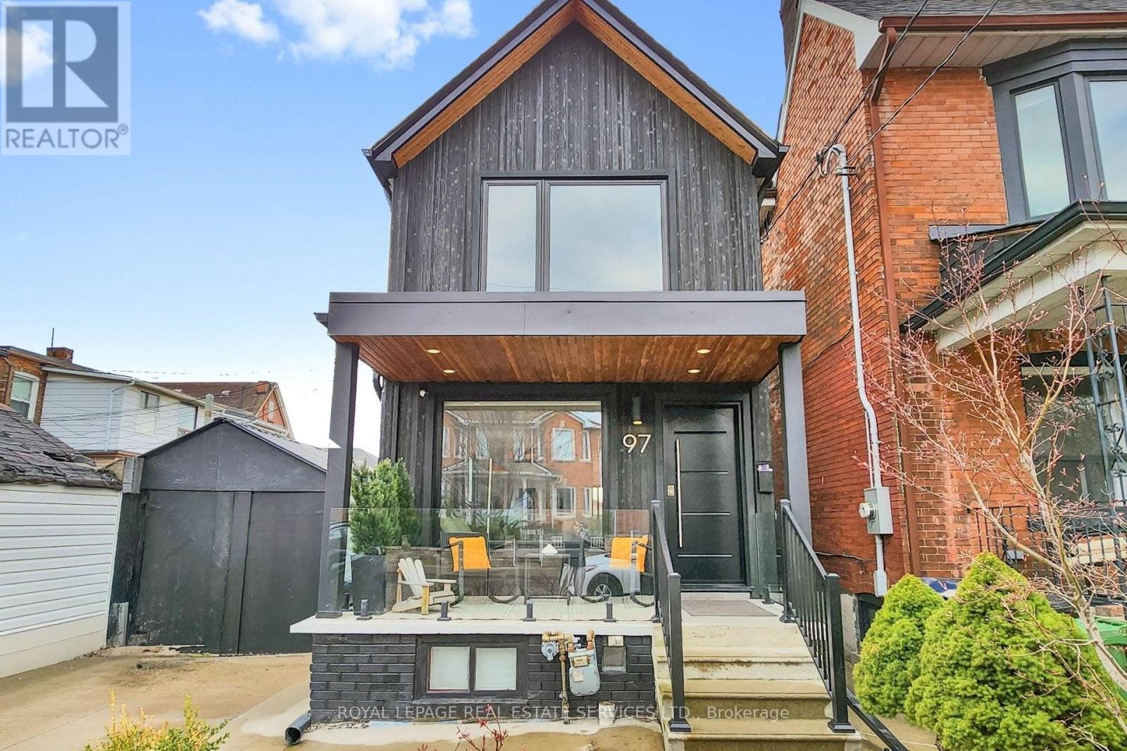 97 Ascot Avenue, Toronto, Ontario  M6E 1G1 - Photo 2 - W13088824