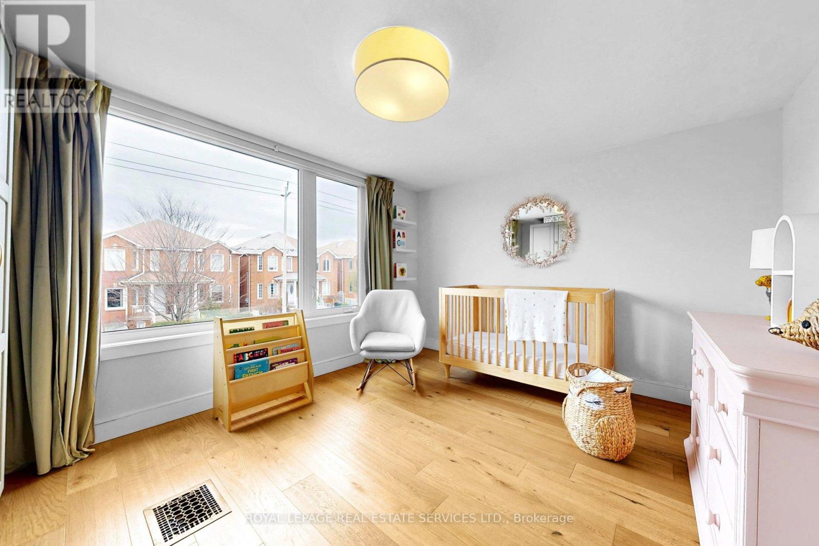 97 Ascot Avenue, Toronto, Ontario  M6E 1G1 - Photo 27 - W13088824