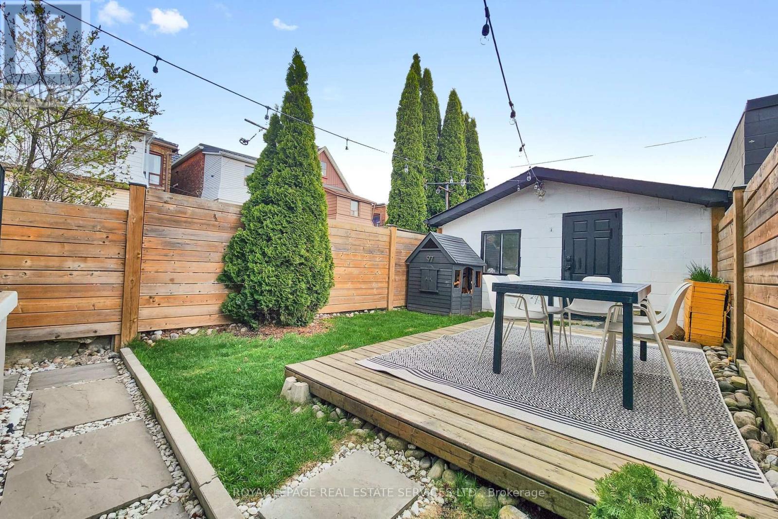97 Ascot Avenue, Toronto, Ontario  M6E 1G1 - Photo 38 - W13088824