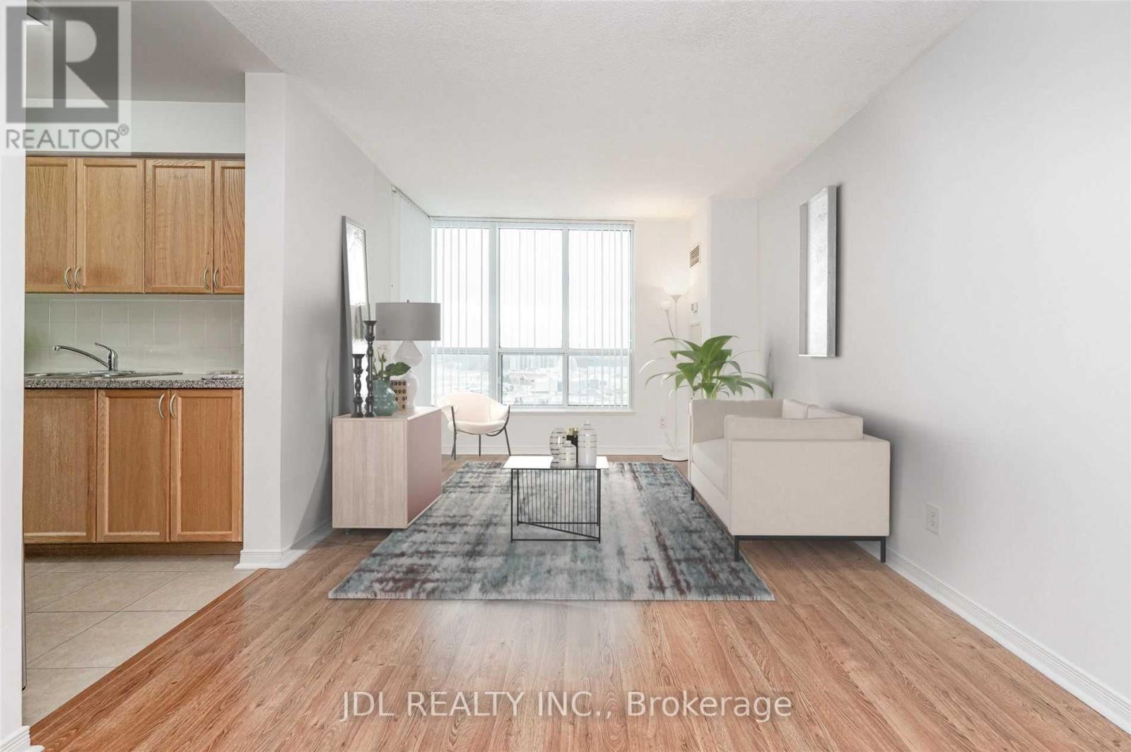 1703 - 4850 Glen Erin Drive, Mississauga, Ontario  L5M 7S1 - Photo 2 - W13088868