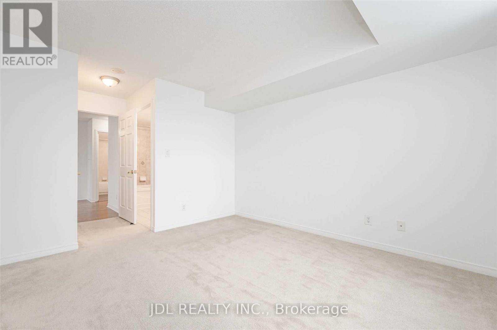 1703 - 4850 Glen Erin Drive, Mississauga, Ontario  L5M 7S1 - Photo 8 - W13088868