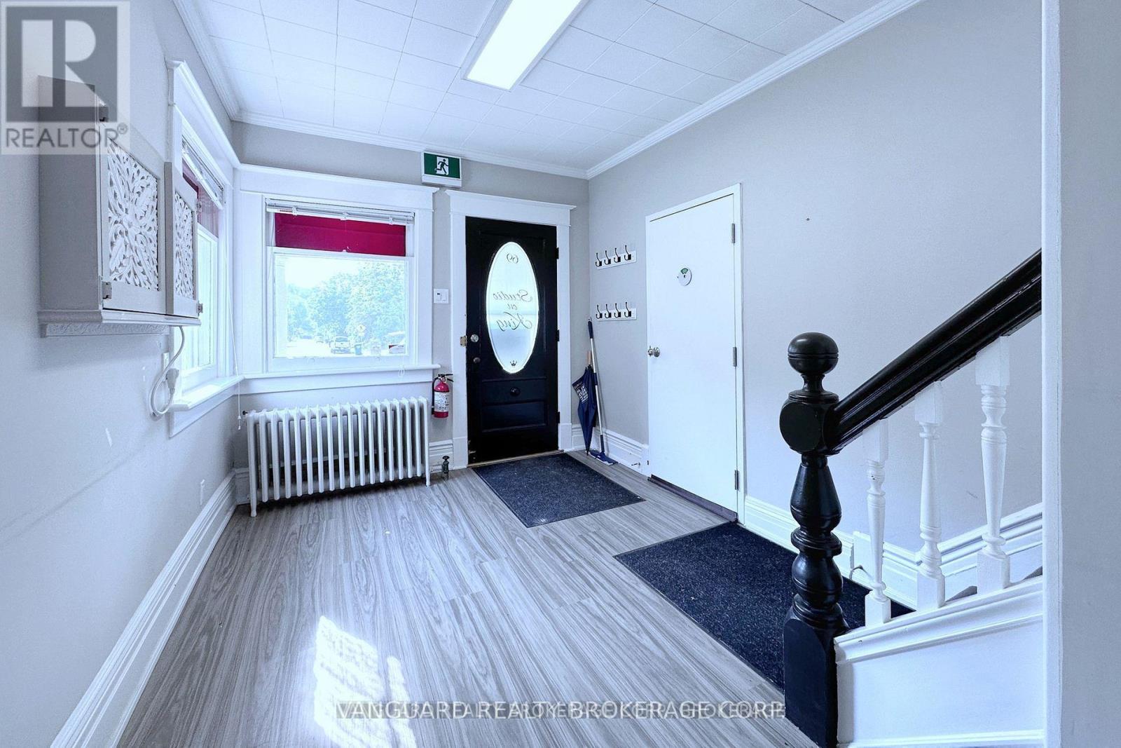 Mainfloor - 69 King Street W, Caledon, Ontario  L7E 1C7 - Photo 17 - W13088872