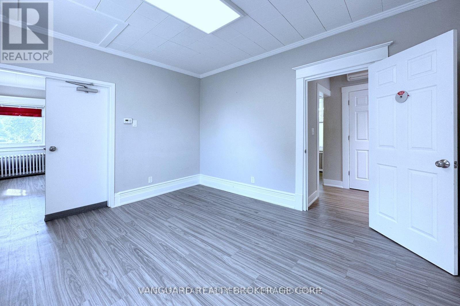 Mainfloor - 69 King Street W, Caledon, Ontario  L7E 1C7 - Photo 24 - W13088872