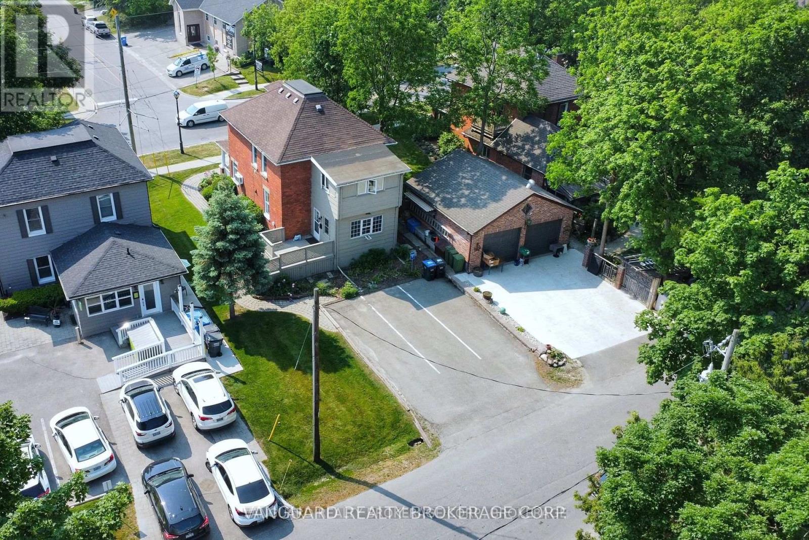 Mainfloor - 69 King Street W, Caledon, Ontario  L7E 1C7 - Photo 6 - W13088872