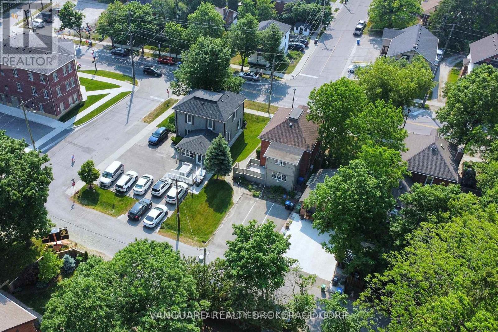Mainfloor - 69 King Street W, Caledon, Ontario  L7E 1C7 - Photo 8 - W13088872