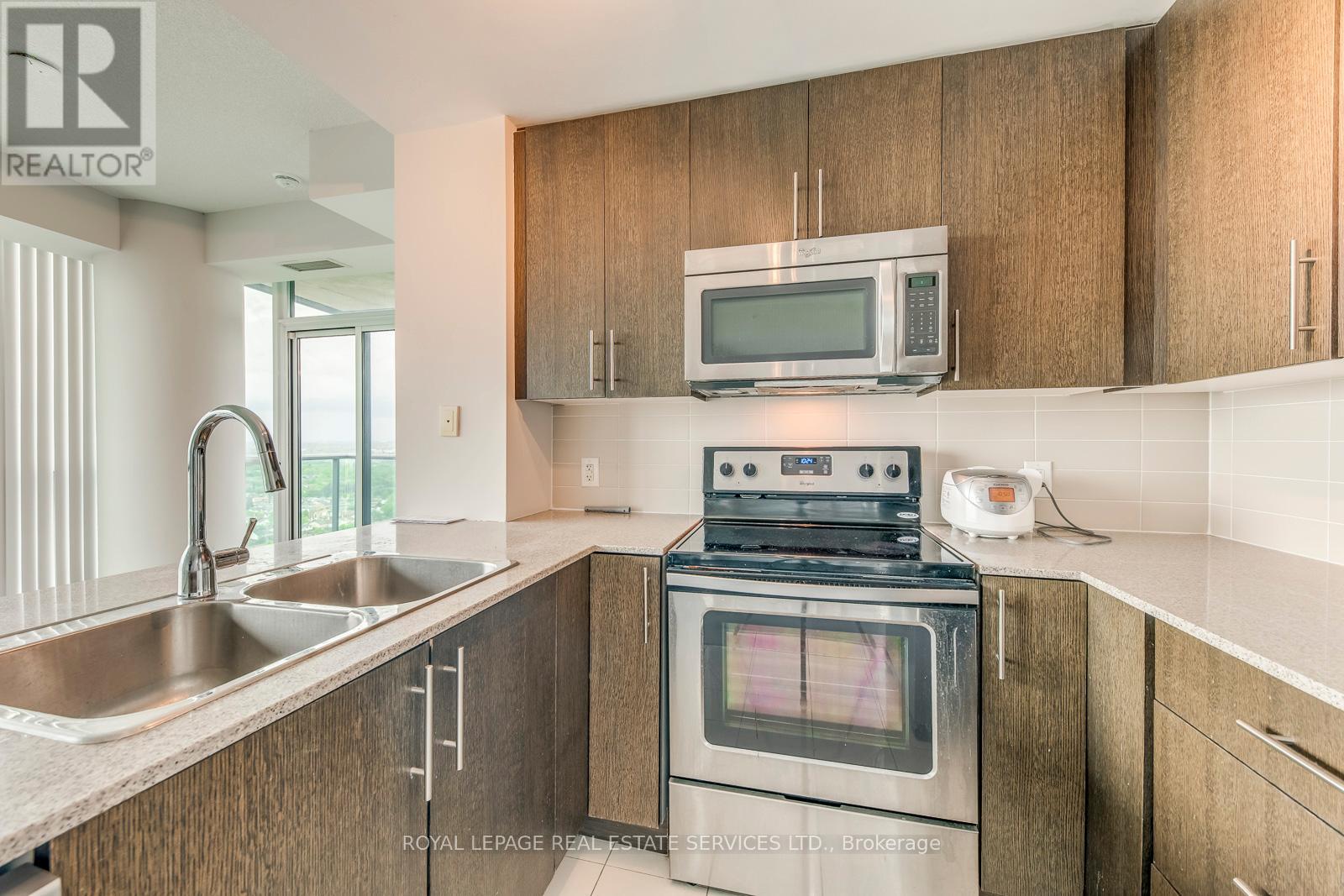 2608 - 3985 Grand Park Drive, Mississauga, Ontario  L5B 0H8 - Photo 16 - W13088896