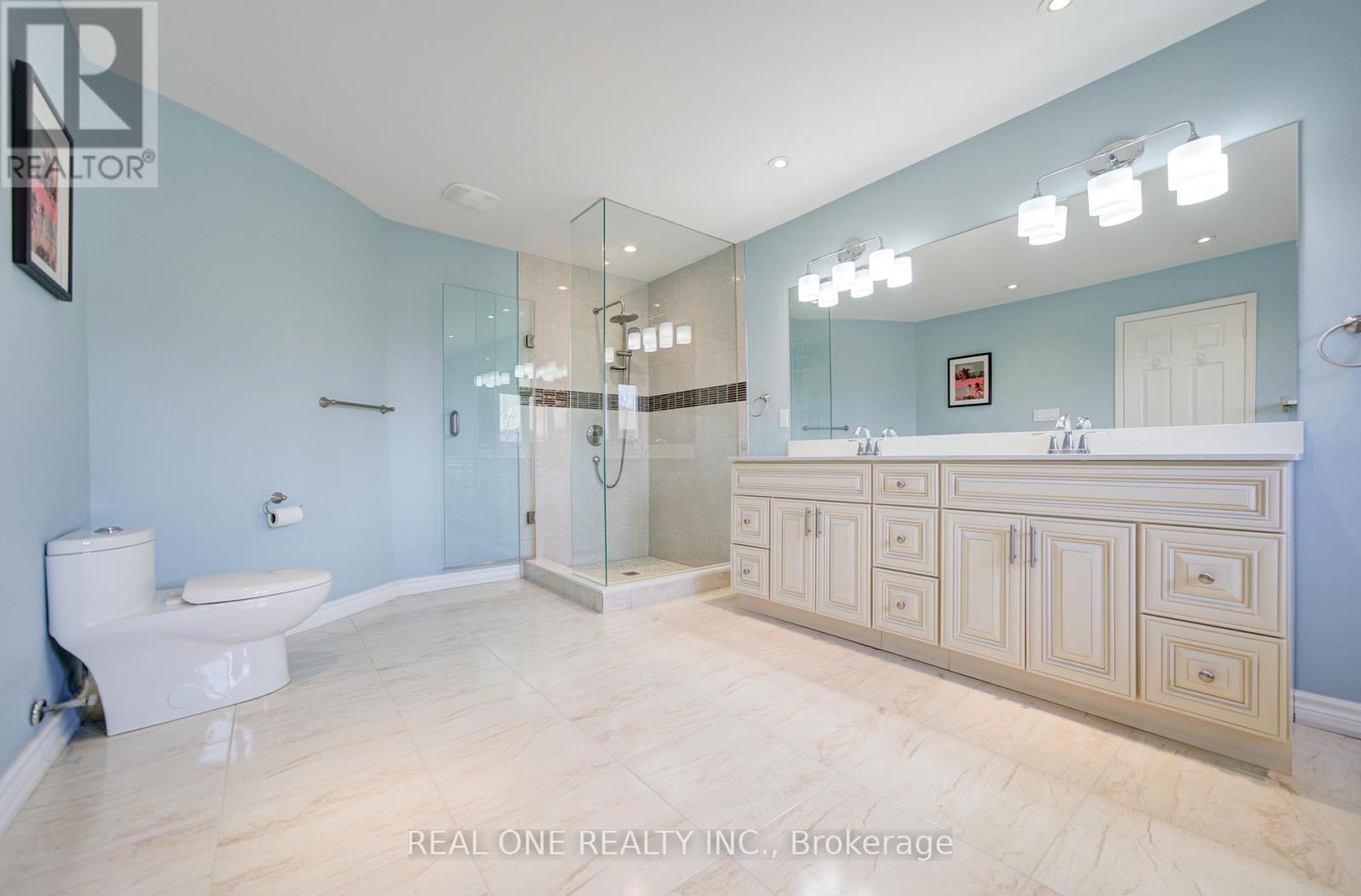 1237 Woodview Drive, Oakville, Ontario  L6M 2M5 - Photo 30 - W13088936