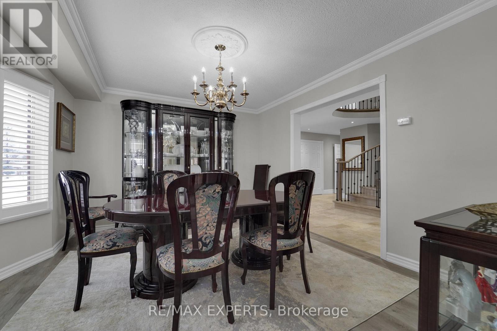 8 Chickadee Crescent, Brampton, Ontario  L6Z 3L5 - Photo 23 - W13088974