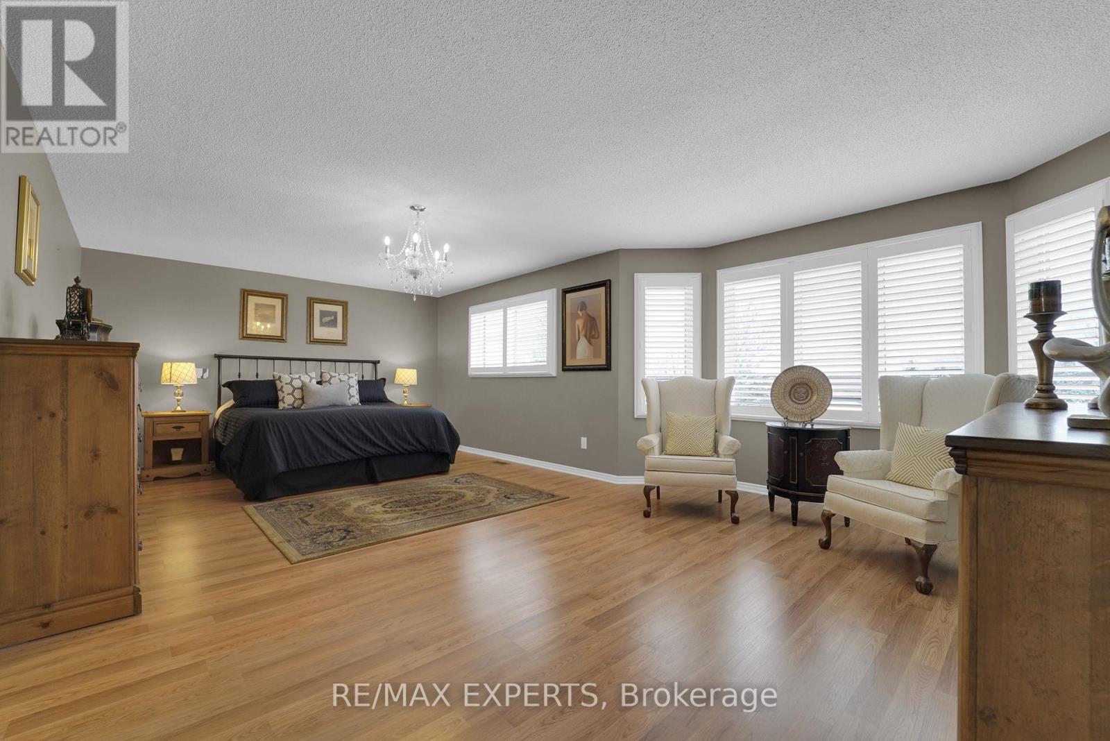 8 Chickadee Crescent, Brampton, Ontario  L6Z 3L5 - Photo 25 - W13088974